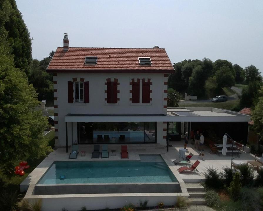 Mortagne-sur-Gironde Les Palissieres - Chambres D'Hotes מראה חיצוני תמונה